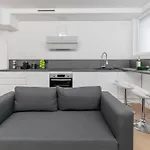 Urban Jungle M3 Duomo 12 Min Apartament Mediolan