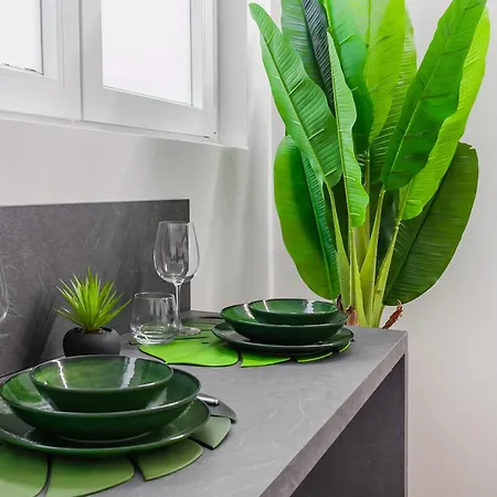 Urban Jungle M3 Duomo 12 Min Apartamento Milán
