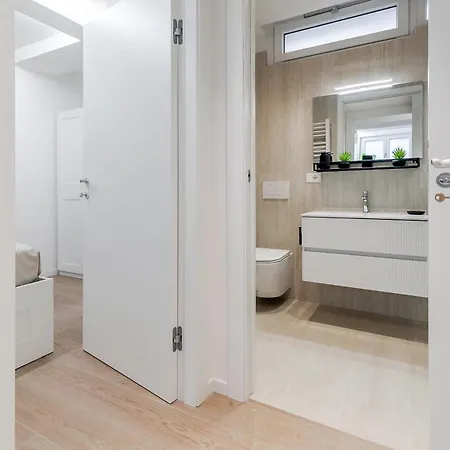 Urban Jungle M3 Duomo 12 Min Apartamento Milán