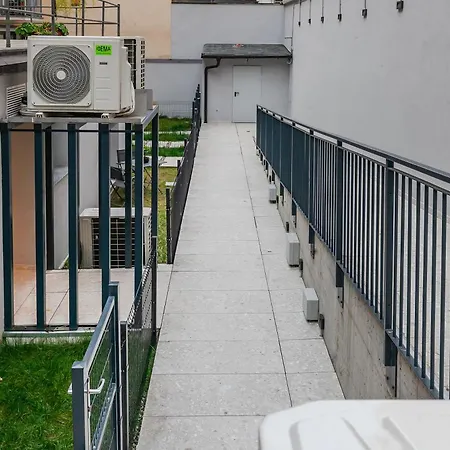 Urban Jungle M3 Duomo 12 Min Apartamento *